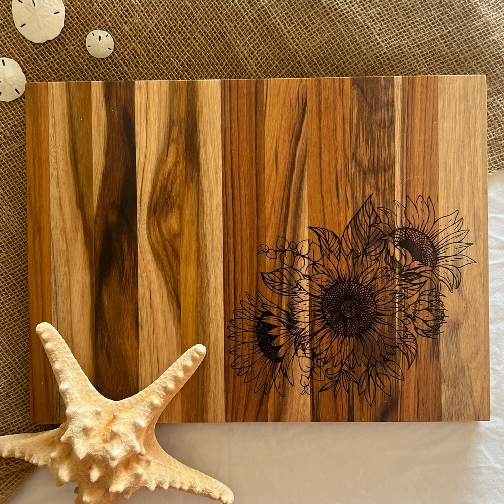 16” Teak Cutting Board - Sunflower